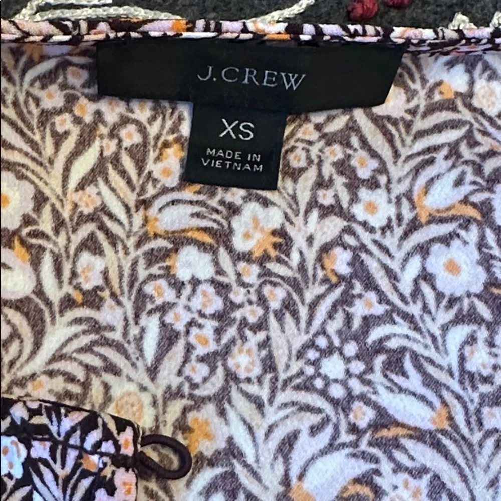 J. Crew Puff Sleeve Satin Back Crepe Top Floral Flourish Size XS brown EUC